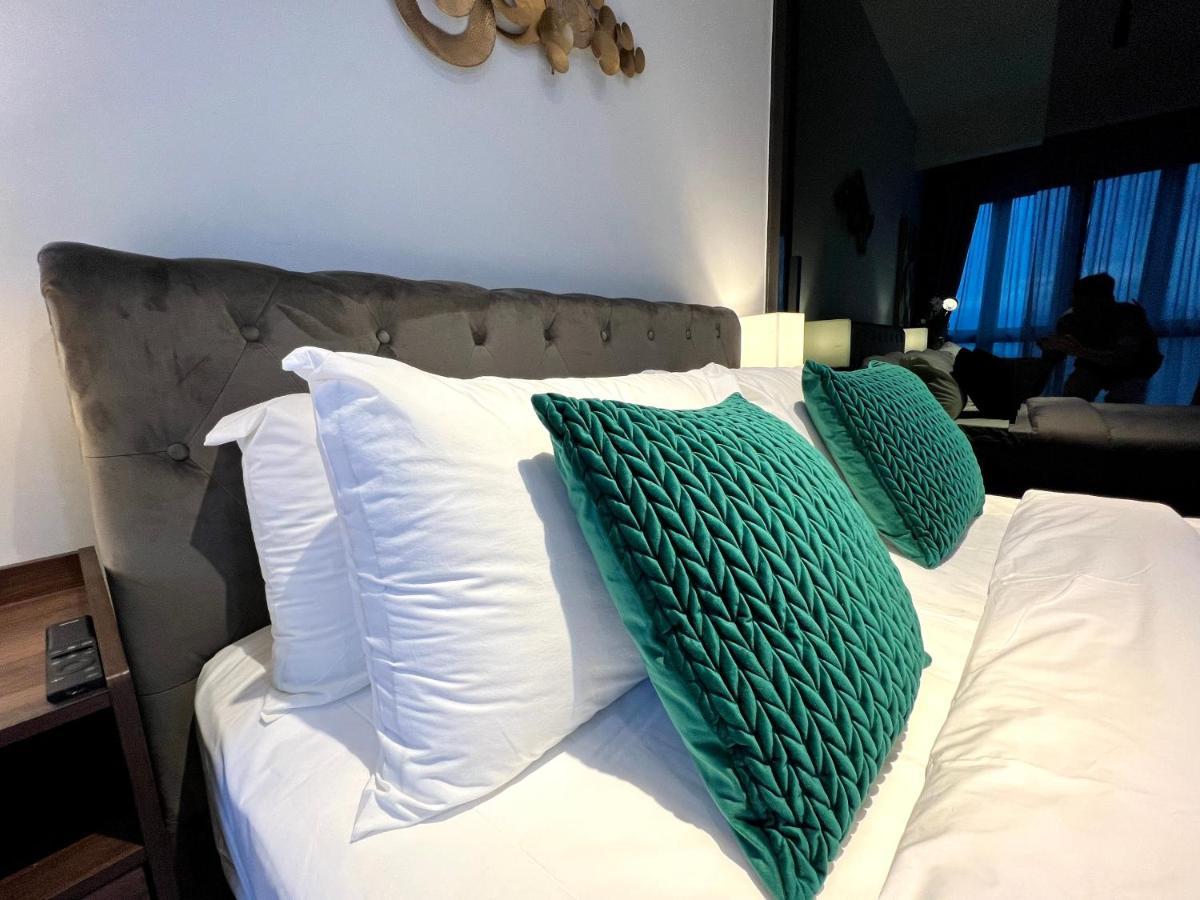 The Luxe By Infinitum By Qc Aparthotel Kuala Lumpur Bagian luar foto